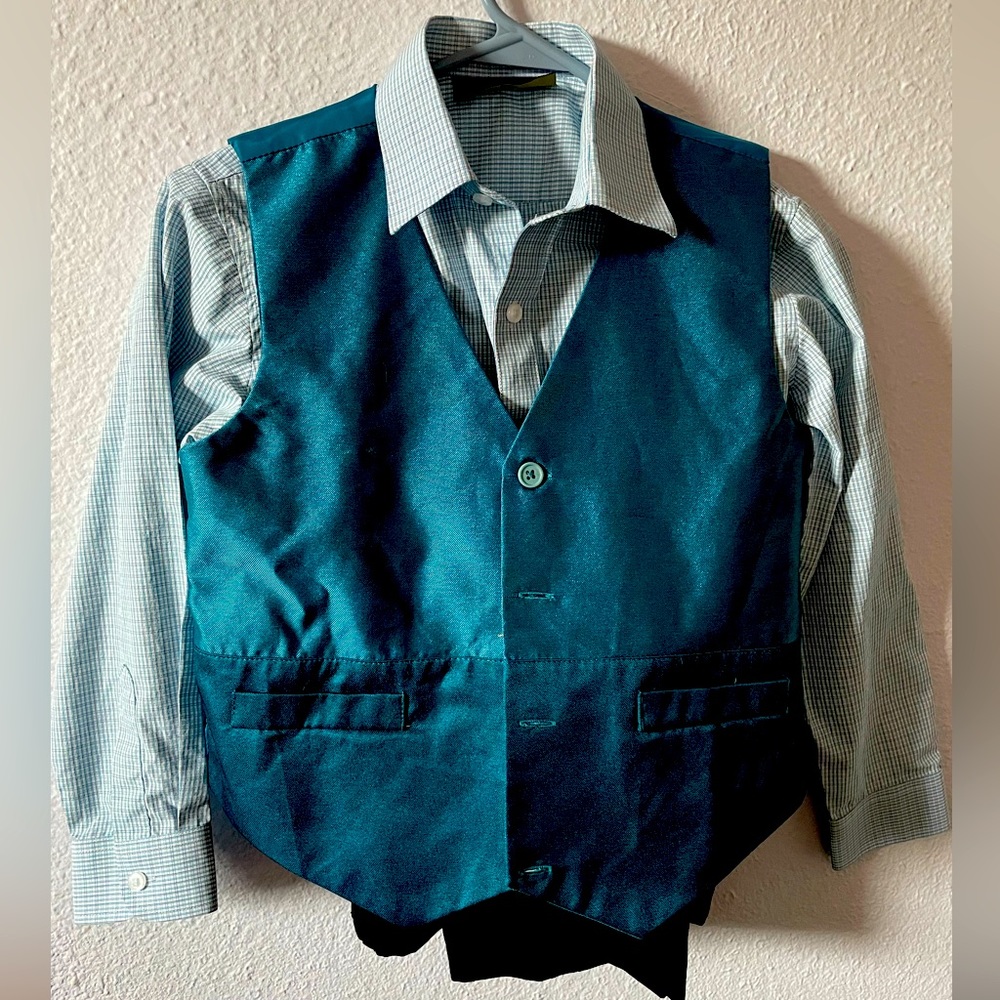 Formal button down shirt, vest and pants set. Worn a couple times. EUC!